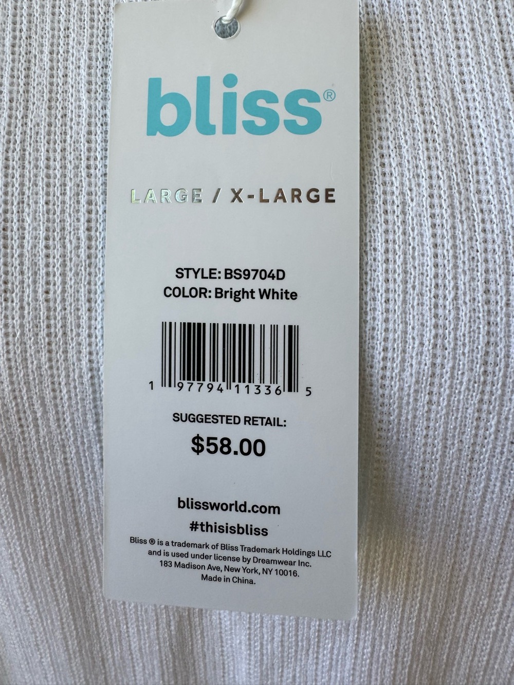 Bliss White Waffle Weave kimono-style Spa Robe with Tie Waist & Soap - Picture 2 of 12